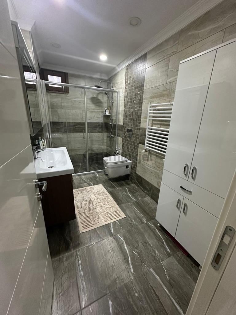 Süper Konumda Satılık 121m2 - 2+1, E5 Ve Metrobüse Yakın - 9