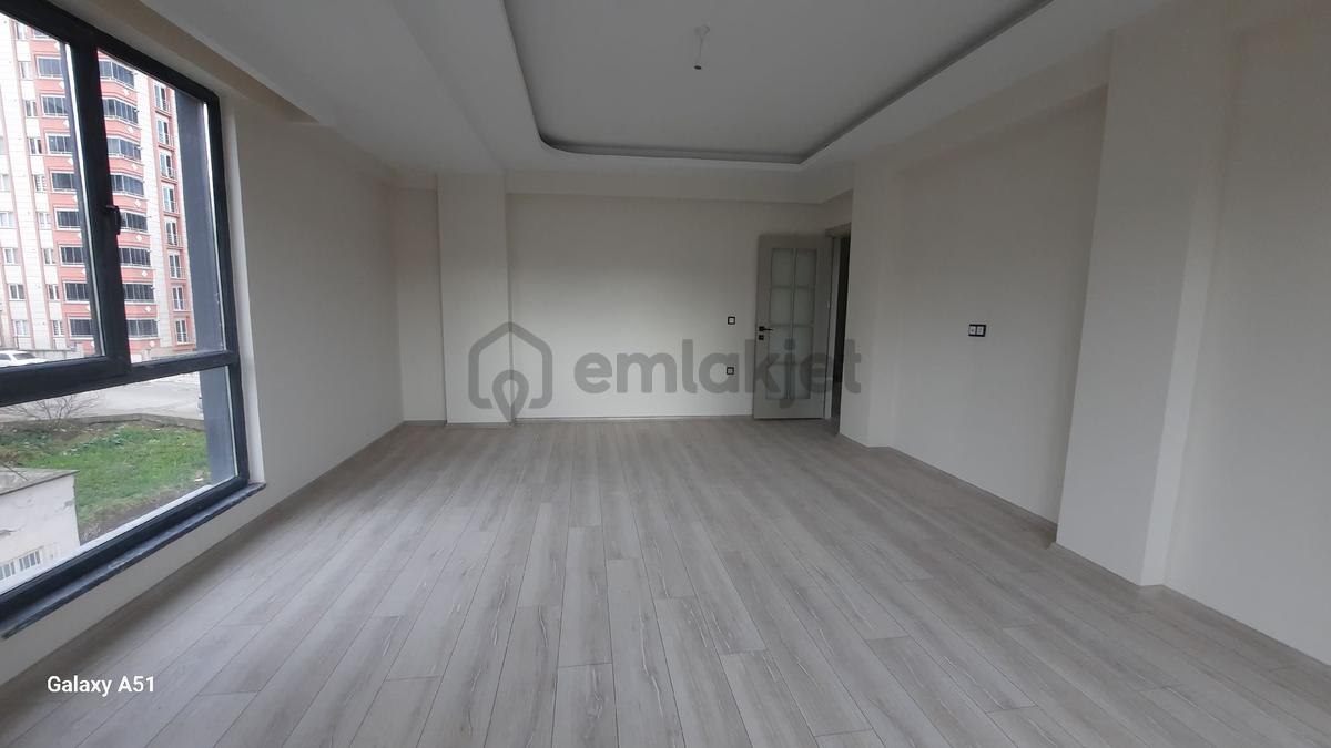 Ilkadım Kışla Mh.desatılık3+1da - 24