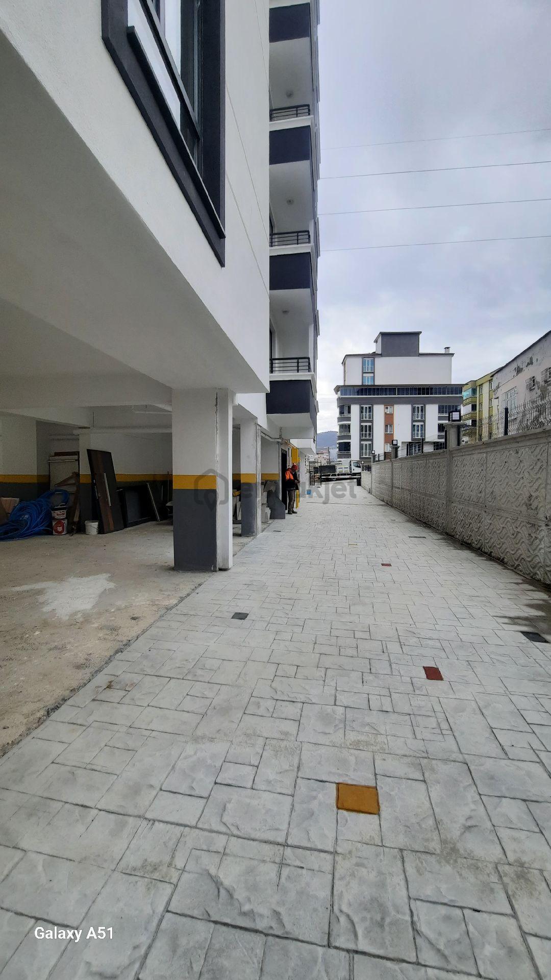 Ilkadım Kışla Mh.desatılık3+1da - 2