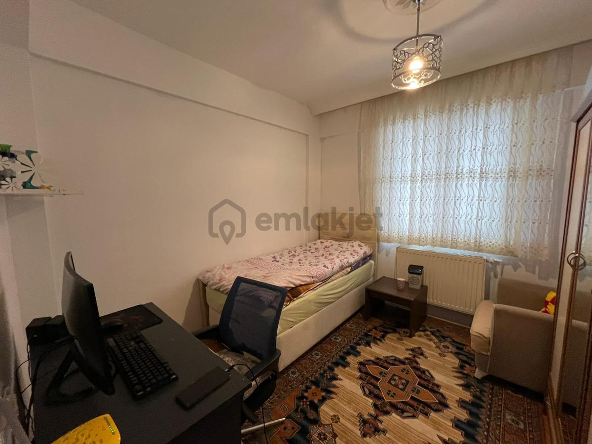 Bademlik Mahallesi'nde Ara Katta 3+1 Daire! - 14