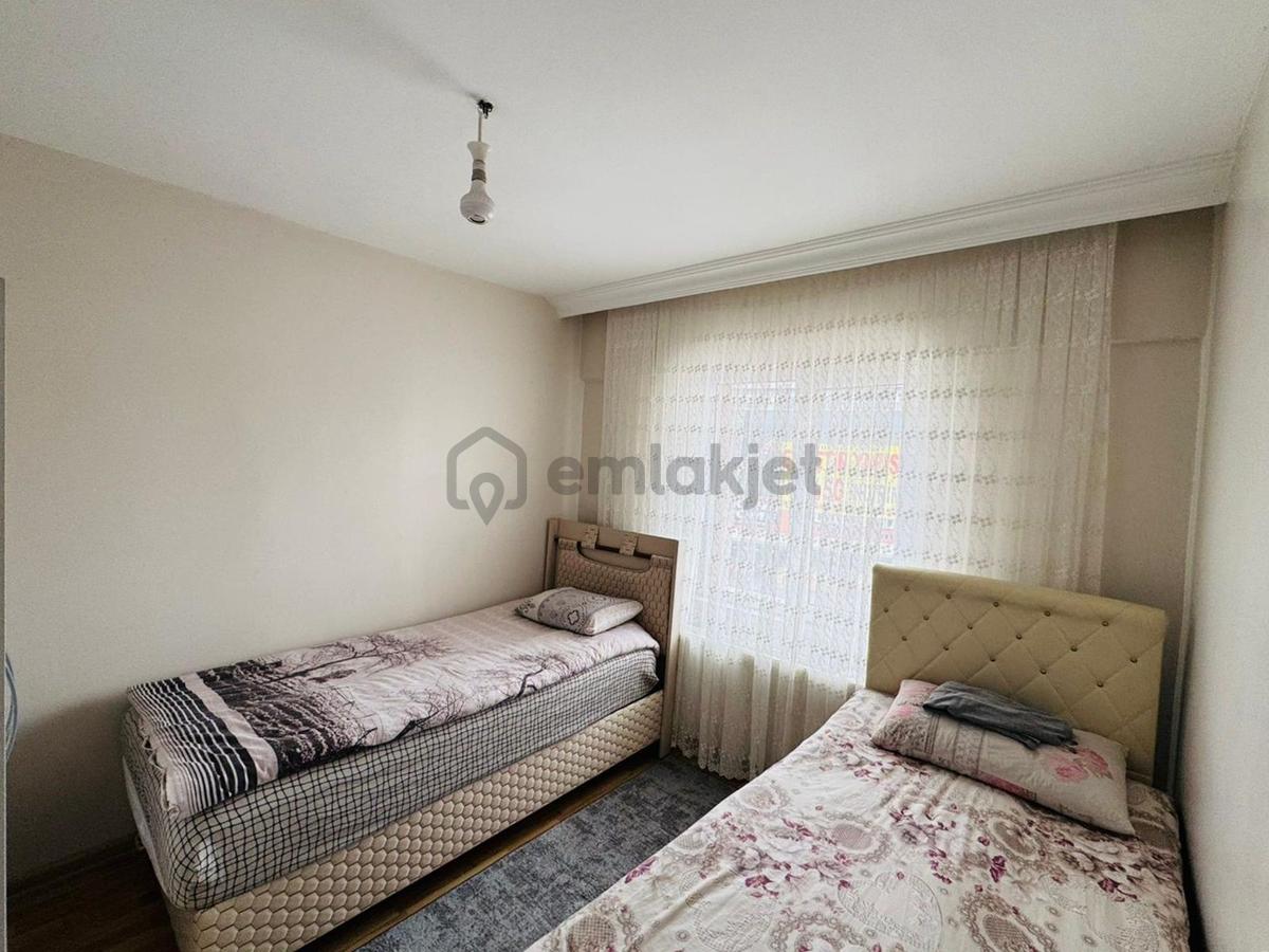 Bostancık Caddesi Üzerinde 3+1 Katta Satılık Daire !! - 10