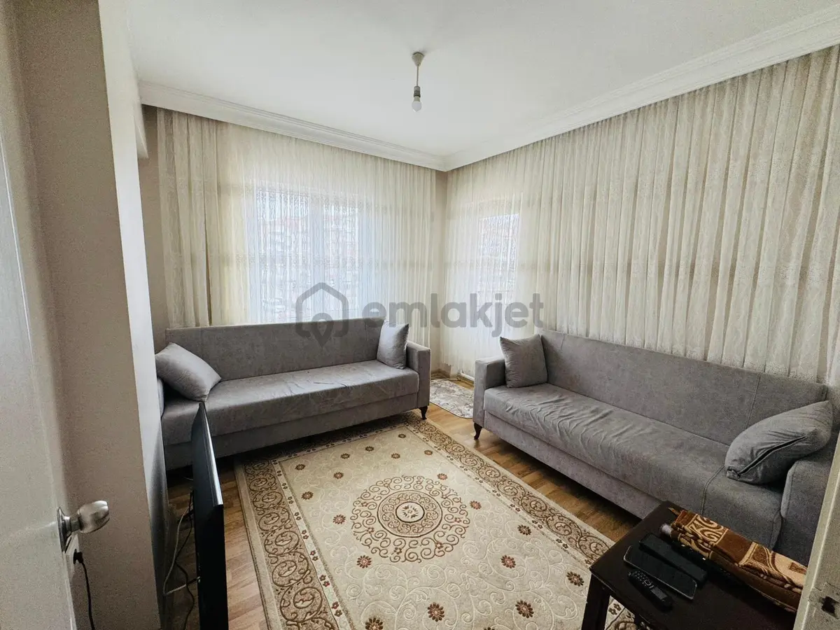 Bostancık Caddesi Üzerinde 3+1 Katta Satılık Daire !! - 6