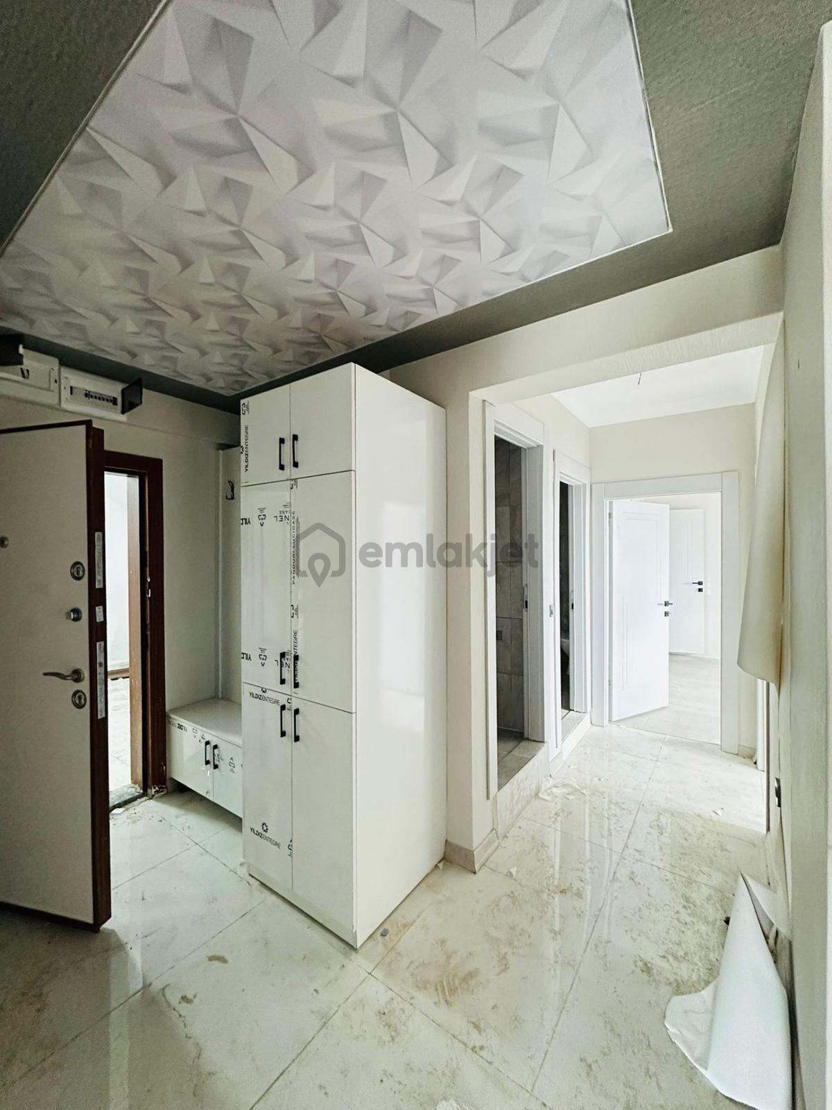 Feridunçelik'te Geniş Balkonlu 2+1 Giriş Kat Satılık Sıfır Daire !! - 11