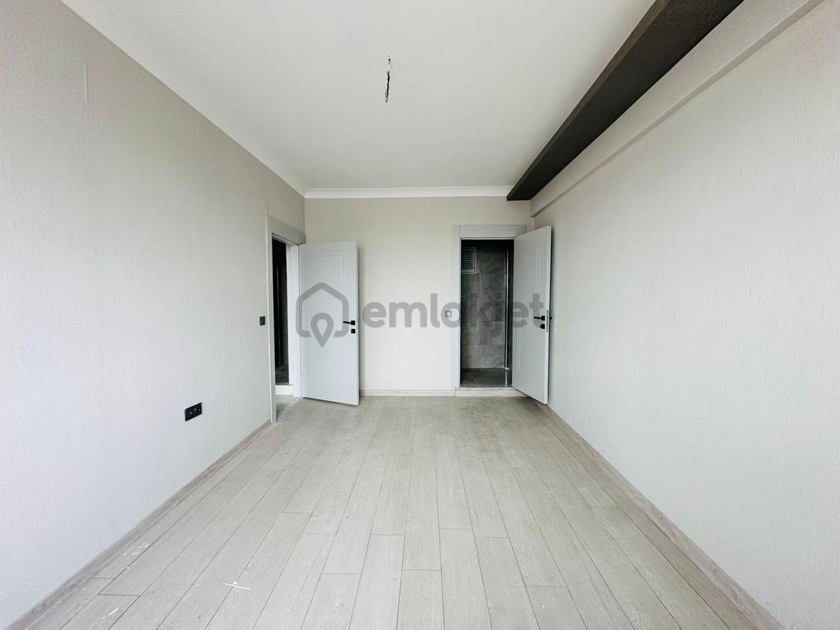Feridunçelik'te Geniş Balkonlu 2+1 Giriş Kat Satılık Sıfır Daire !! - 10