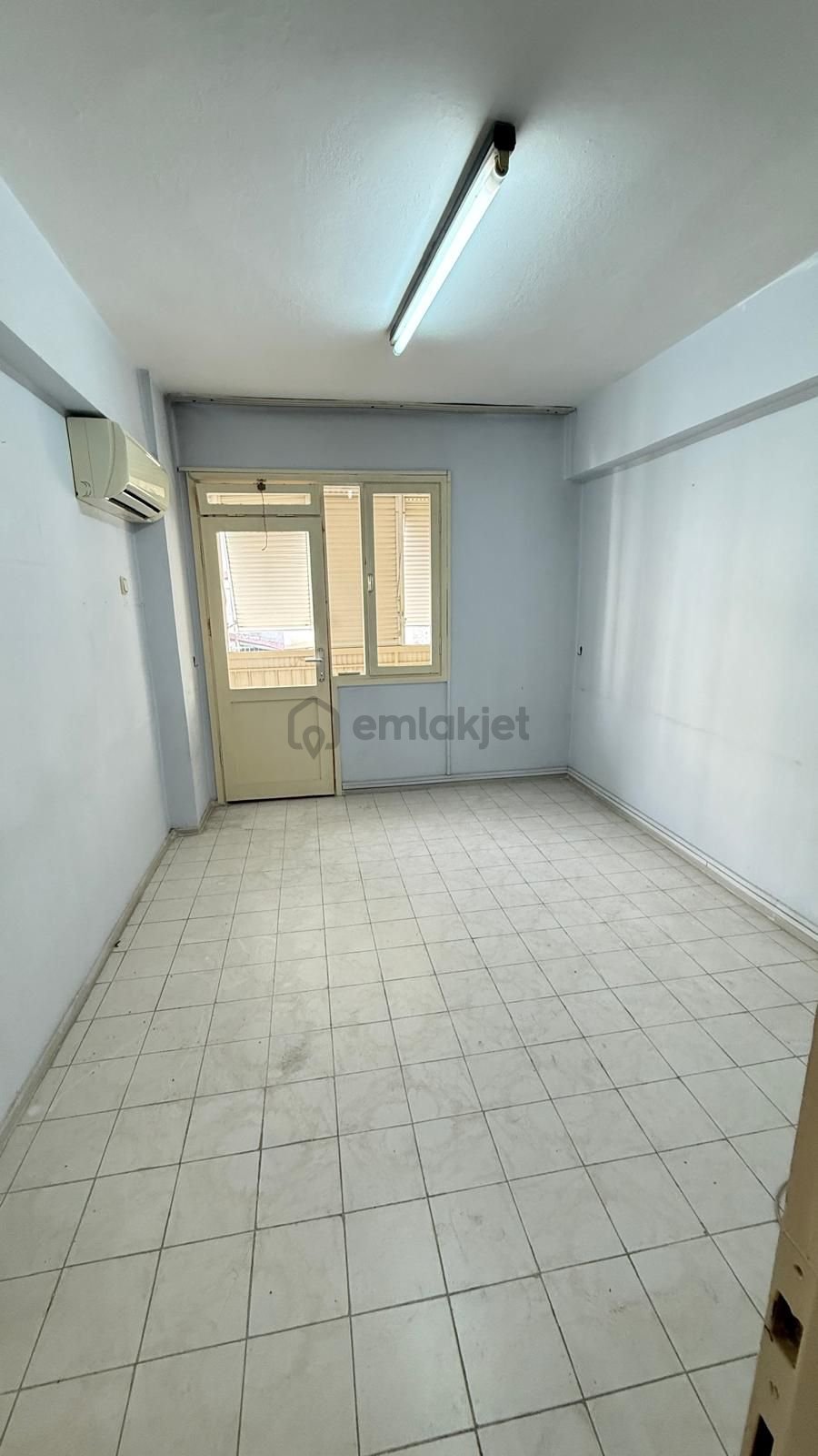 Devrim Mah. 3+1 Ferah ,arakat, Asansörlü Daire - 21