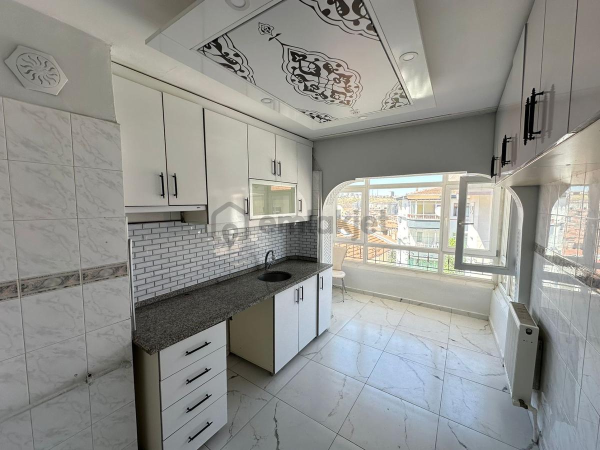 Ufuktepe'de Ankara Manzaralı 3+1 Daire! - 6