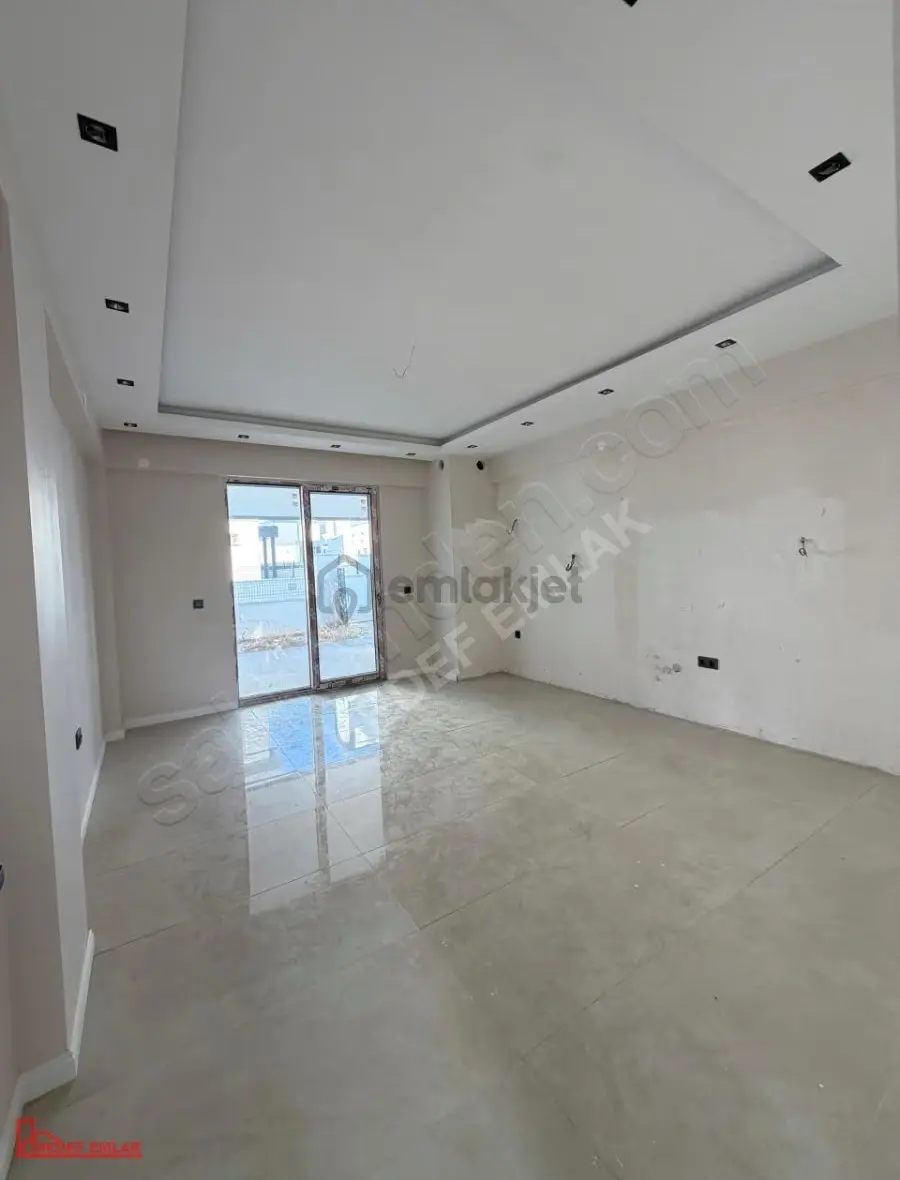 Hedef Emlaktan Eğriköprüde Lüx Villa - 23