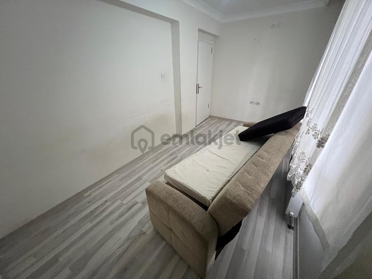 Karapürçek'te Çift Banyolu Asansörlü 3+1 Giriş Kat Satılık Daire !!! - 20