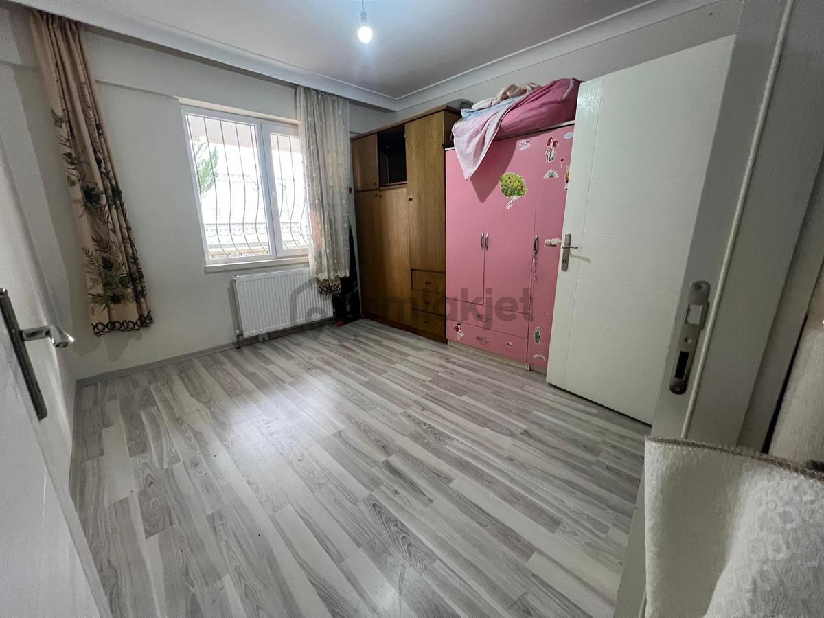 Karapürçek'te Çift Banyolu Asansörlü 3+1 Giriş Kat Satılık Daire !!! - 12