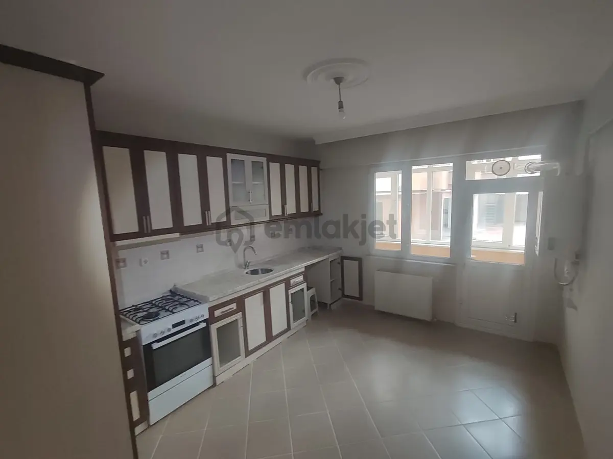 60 Evlerin Kalbinde Kiralık 3+1 Daire - 28