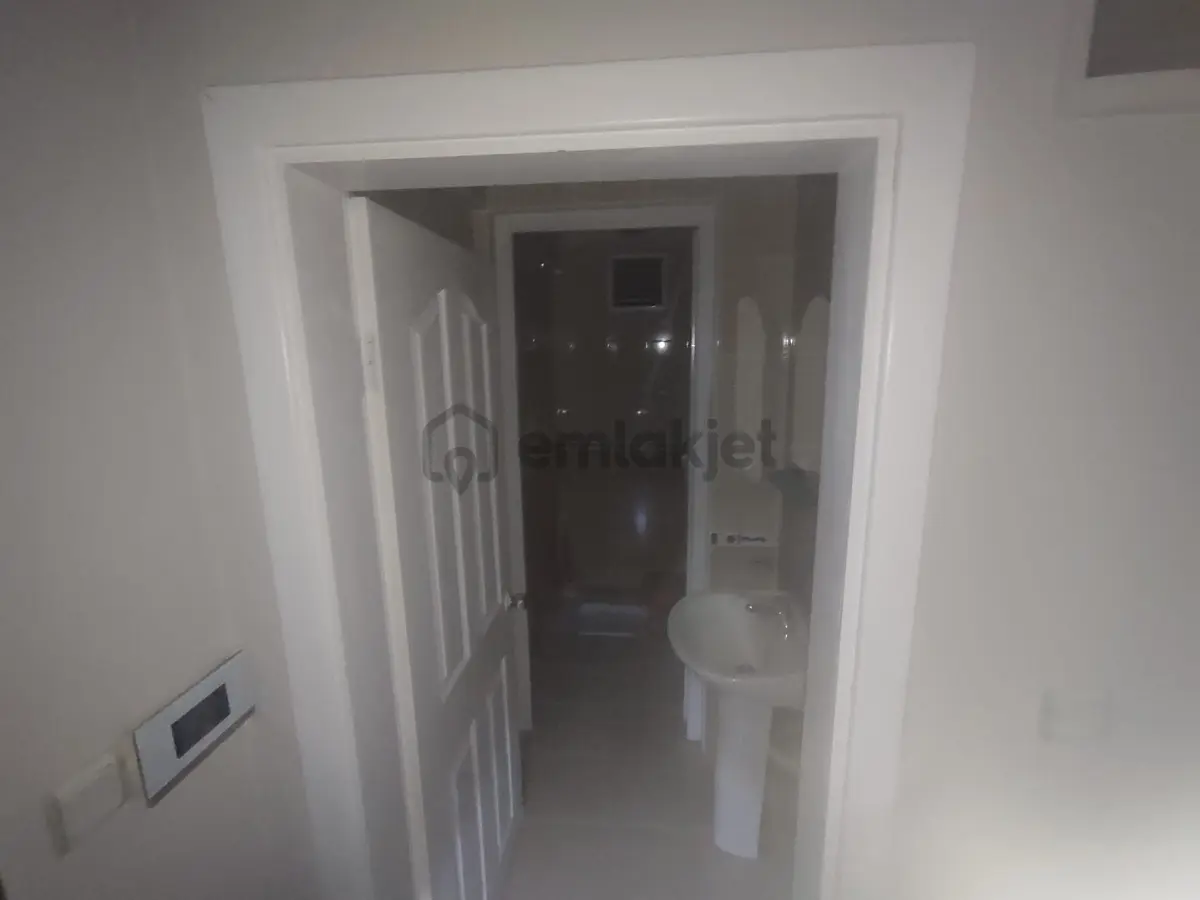 60 Evlerin Kalbinde Kiralık 3+1 Daire - 32