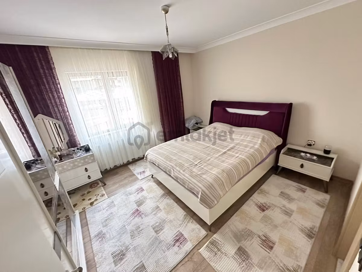 Menderes'te 3+1 Yüksek Giriş Site İçerisinde Satılık Geniş Daire - 18
