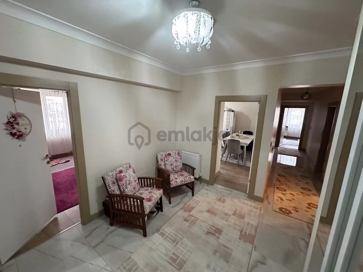 Menderes'te 3+1 Yüksek Giriş Site İçerisinde Satılık Geniş Daire - 22
