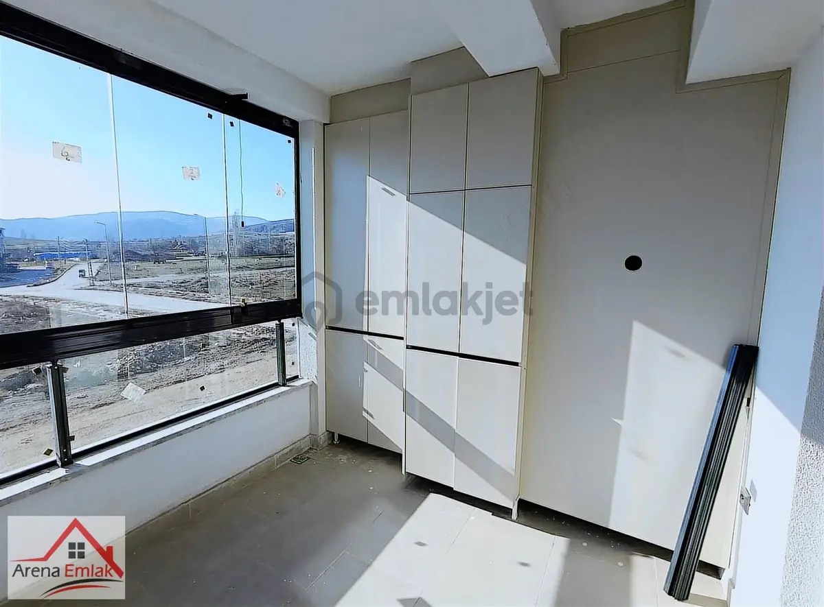 Arena Emlaktan 145 M2 3.kat Sıfır Daire - 16