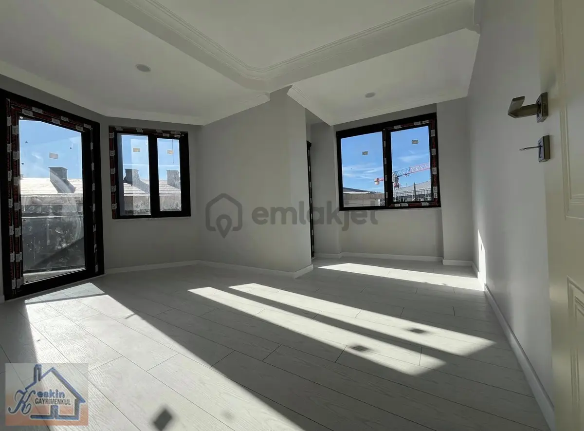 Keskinden Karlıtepe Satılık 2+1 Ara Kat Asansörlü Otoparklı - 15