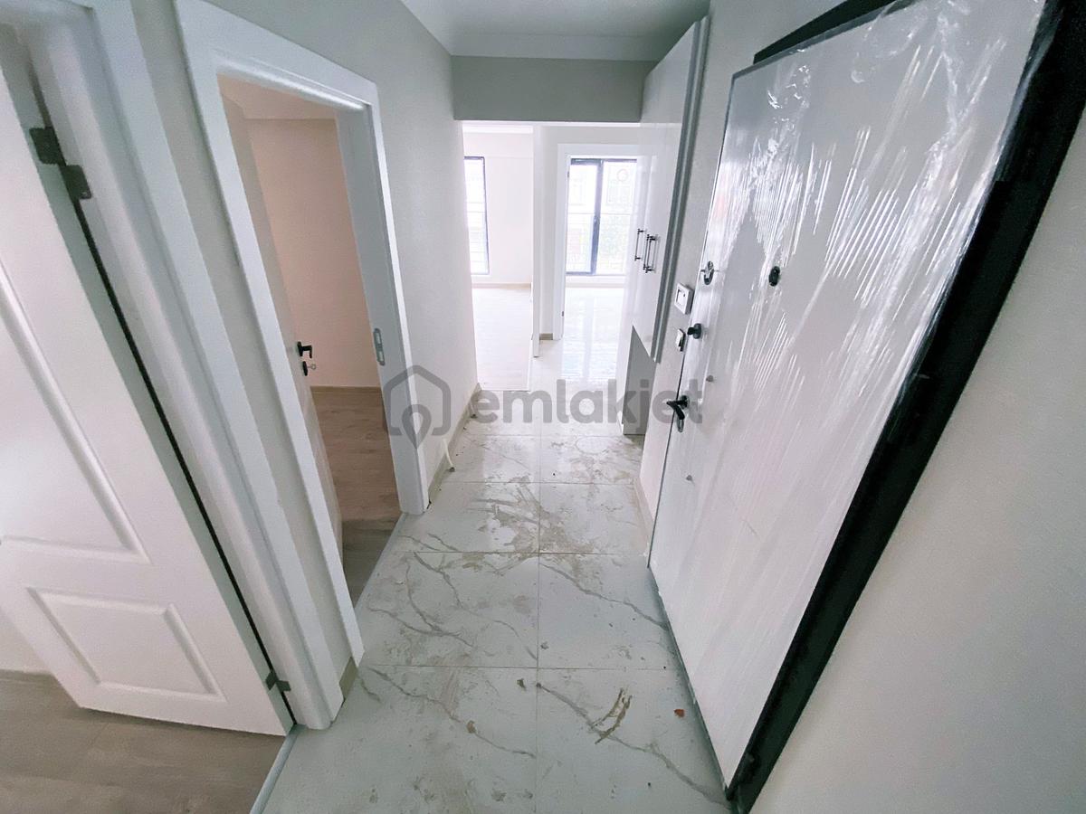 Cihandan Güventepede Merkez De Ulaşım Üzeri Sıfır 2+1 Daire - 24