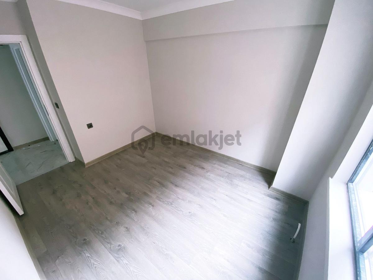 Cihandan Güventepede Merkez De Ulaşım Üzeri Sıfır 2+1 Daire - 19