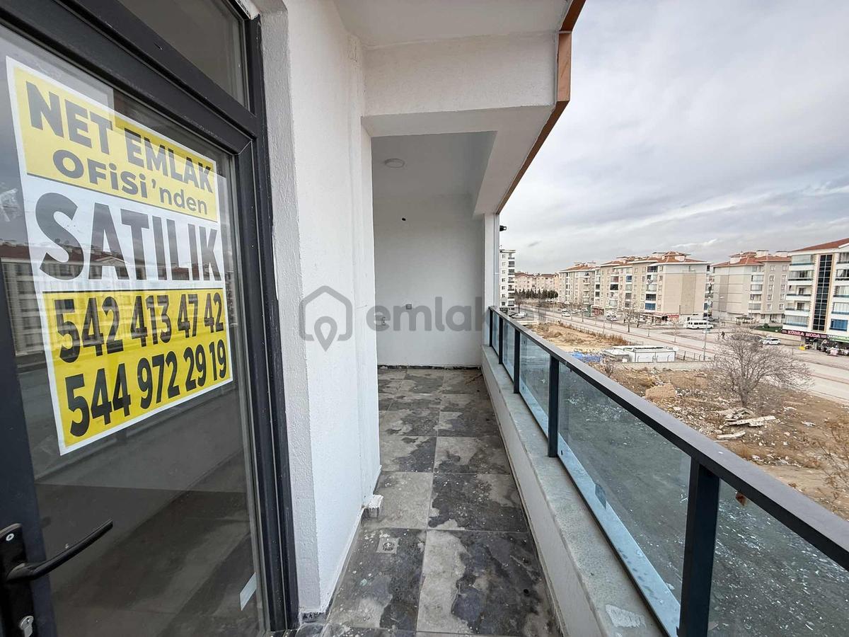 Net Emlaktan Serdirler Caddesinde Ara Kat 3+1 Sıfır Daire - 30