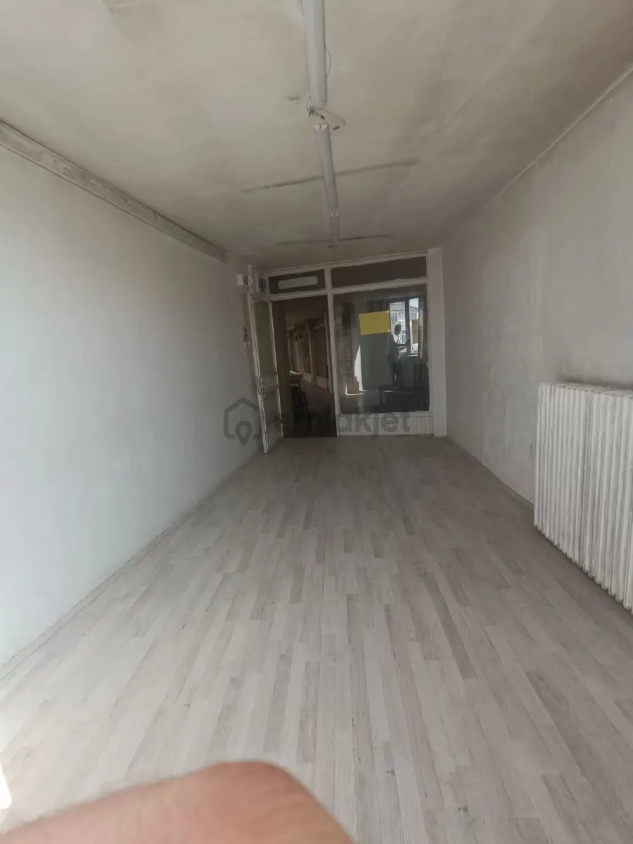 Kiralık Ofis Emek İş Hanında - 3