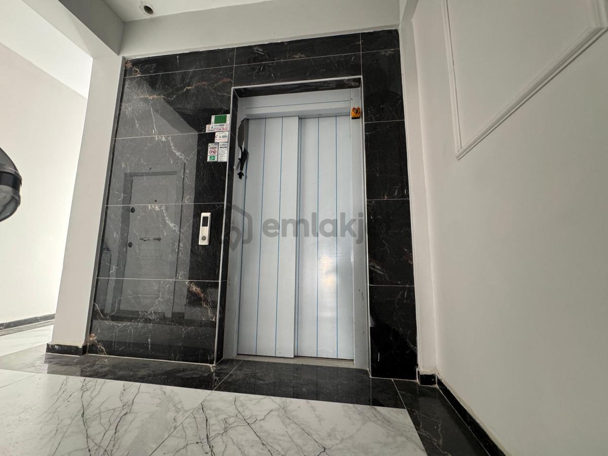 Dora,dan Öncepe & Asansörlü Satılık 2+1 Daire - 24