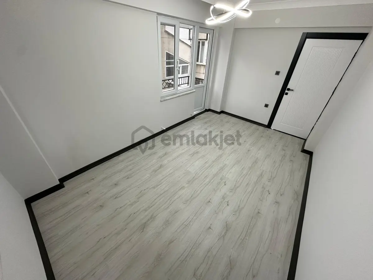 Dora,dan Akçay,da Arakat & Ayrı Mutfak Satılık 2+1 Daire - 20