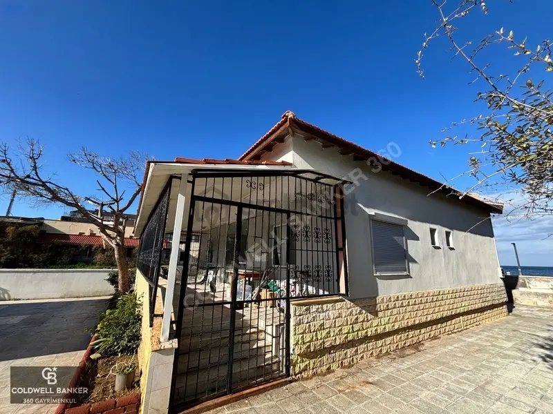 Urla'da Denize Sıfır 577m² 40/80 Konut İmarlı Satılık Arsa - 19