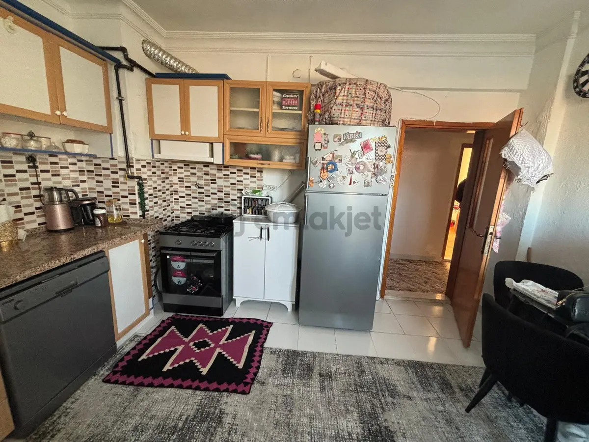 Sücüllü Emlaktan Satılık Ara Kat 2+1 Asansörlü Daire - 5