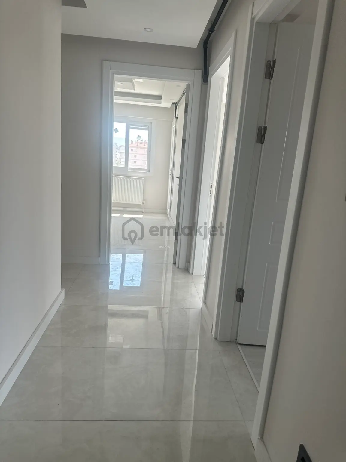 Yüzbaşı İbrahim Hakkı Caddesi Doğalgazlı 3+1 Daire - 6