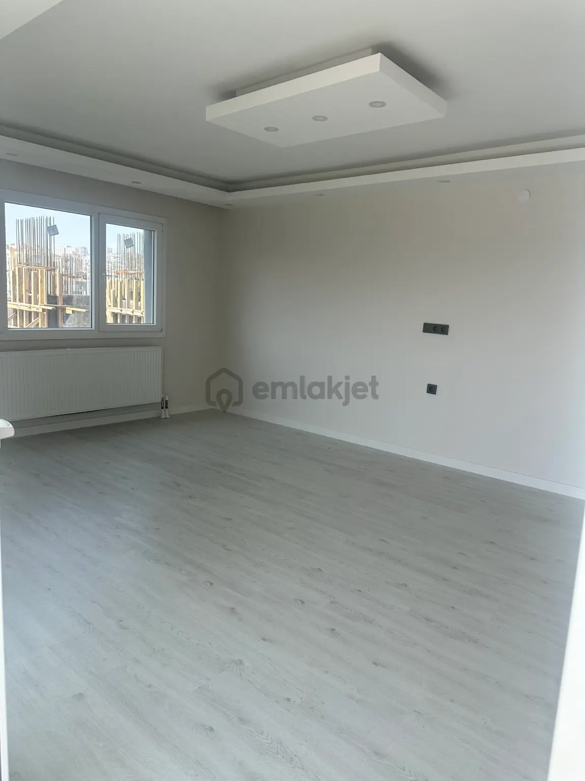 Yüzbaşı İbrahim Hakkı Caddesi Doğalgazlı 3+1 Daire - 23
