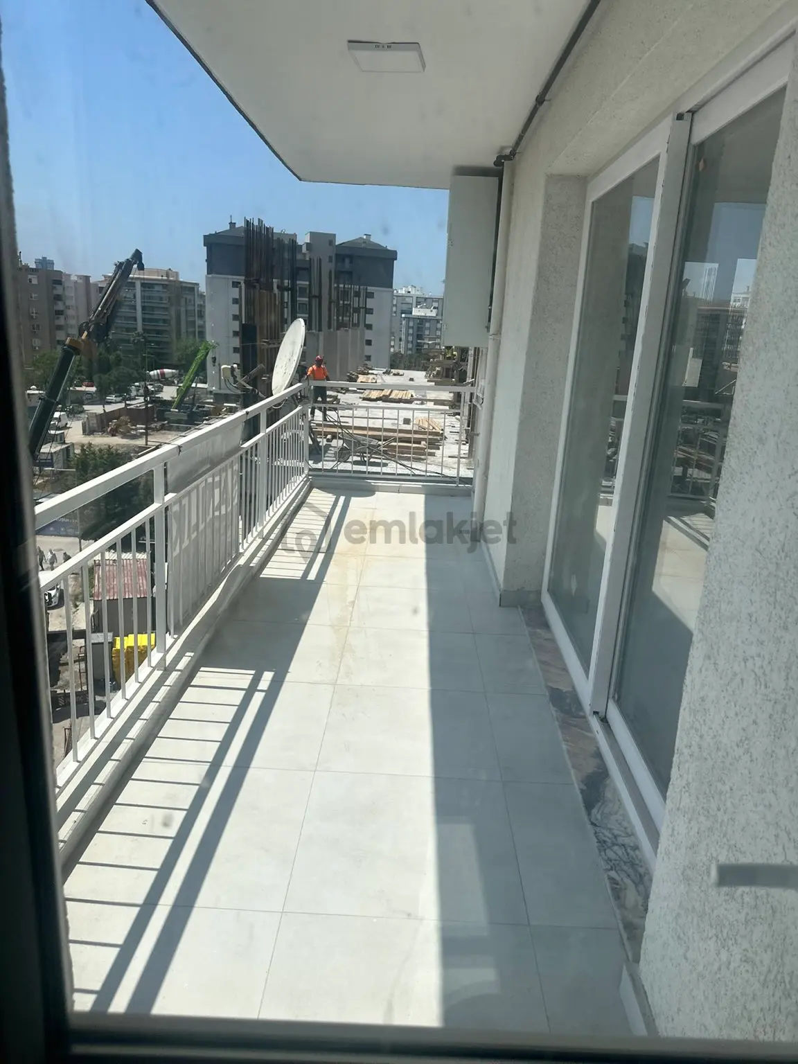Yüzbaşı İbrahim Hakkı Caddesi Doğalgazlı 3+1 Daire - 10
