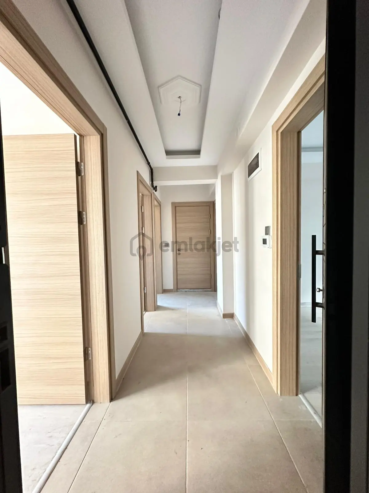 Muradiye Mahallesinde 3+1 Aradığınız Sıfır Daire - 13