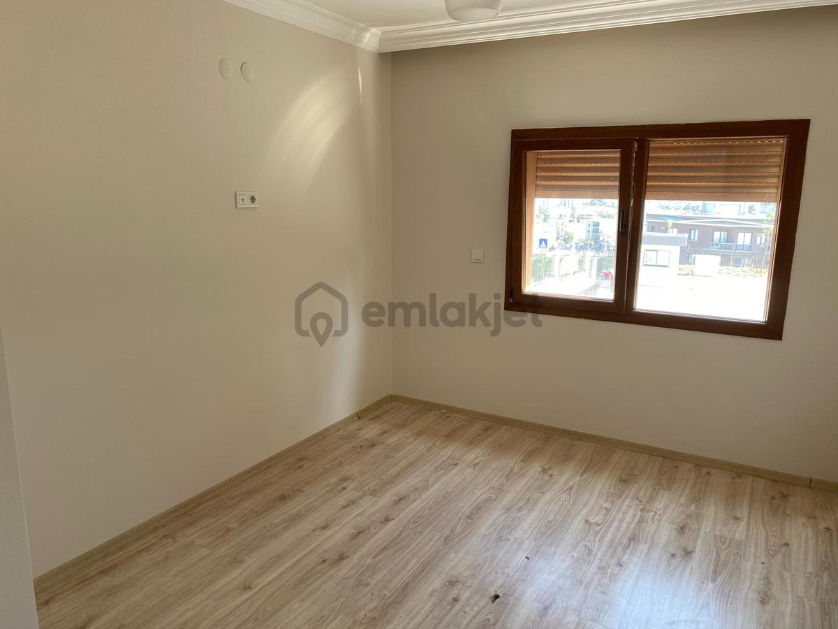 Adatepe Mahallesinde Satılık 2+1 Doğalgazlı Klimalı Ev - 7