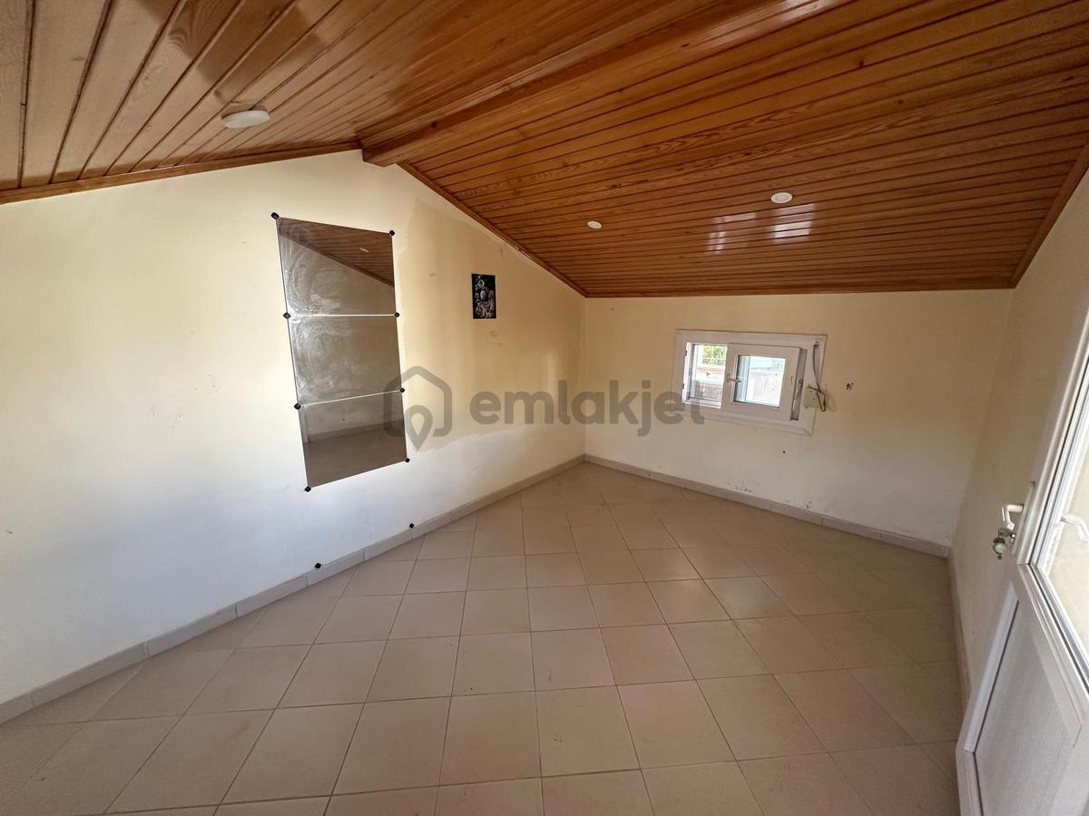Didim Akbükte Satılık Denize Yakın Site İçinde 3+1 Bahçeli Villa - 15