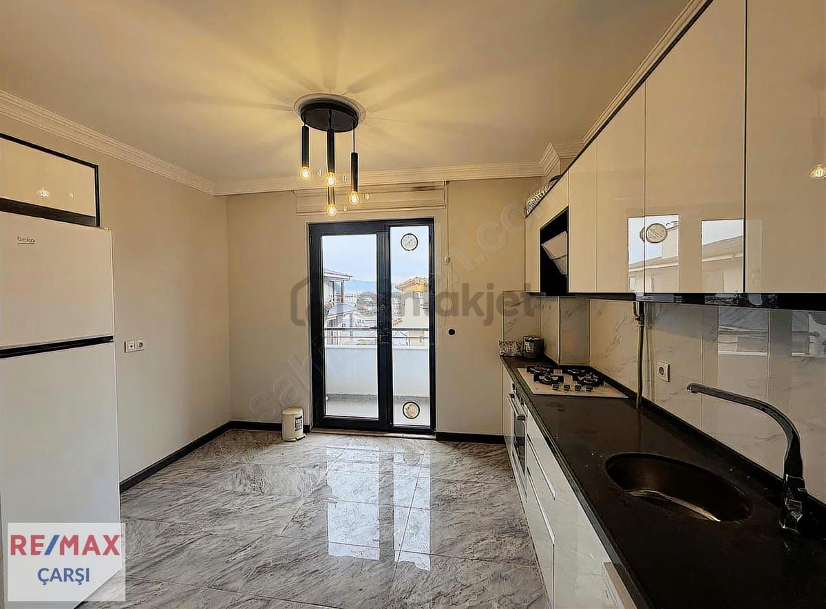 Başiskele Döngelde Satılık 4+1 Deniz Manzaralı Daire - 7