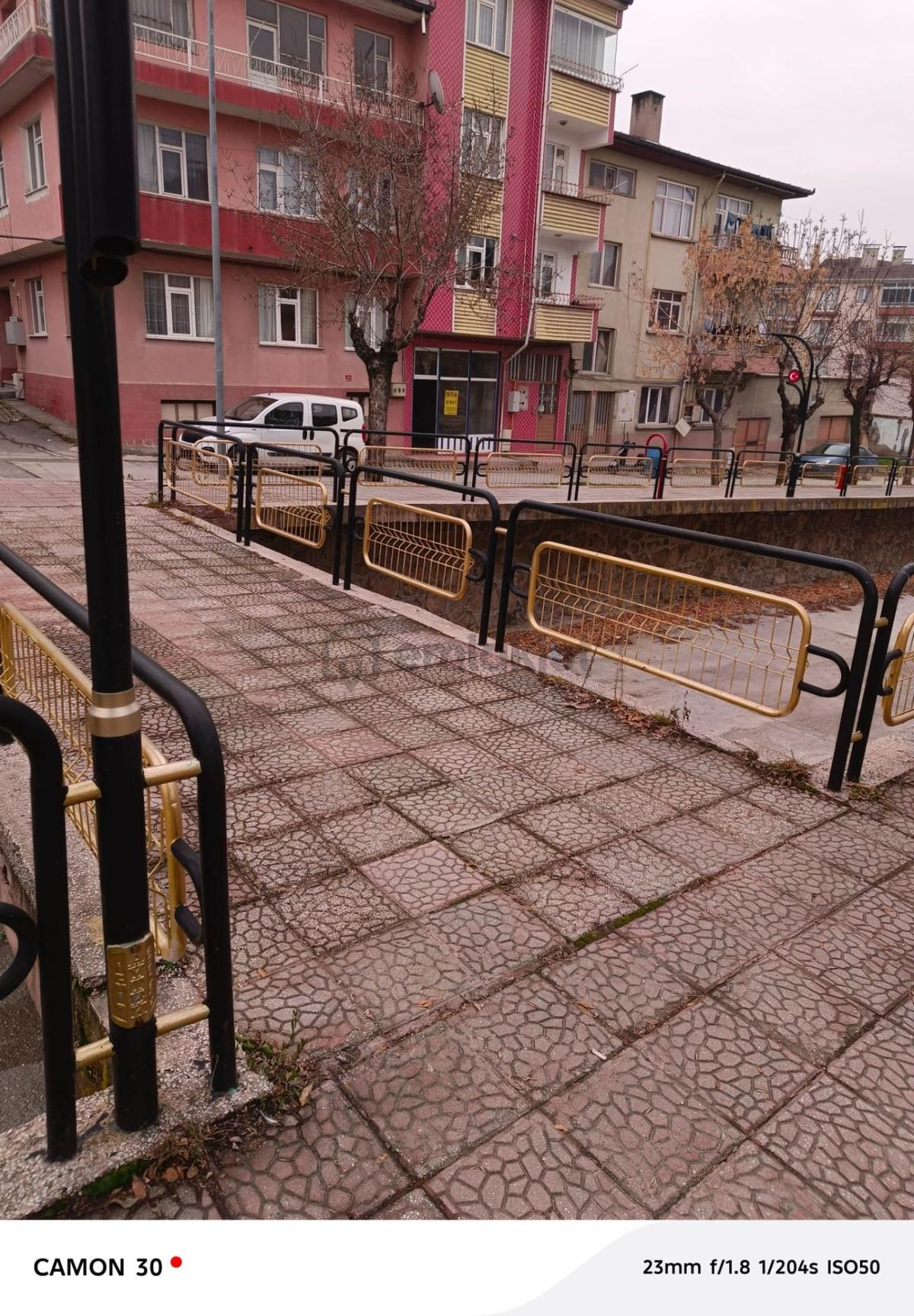 Şeh Mahallesinde Ana Cad.satılık Daire - 16