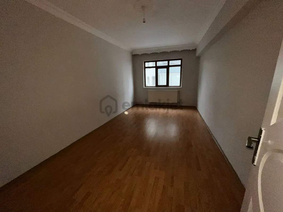 Sincan Pınarbaşı Mh.de 4+1 Yapılı Satılık Daire - 12
