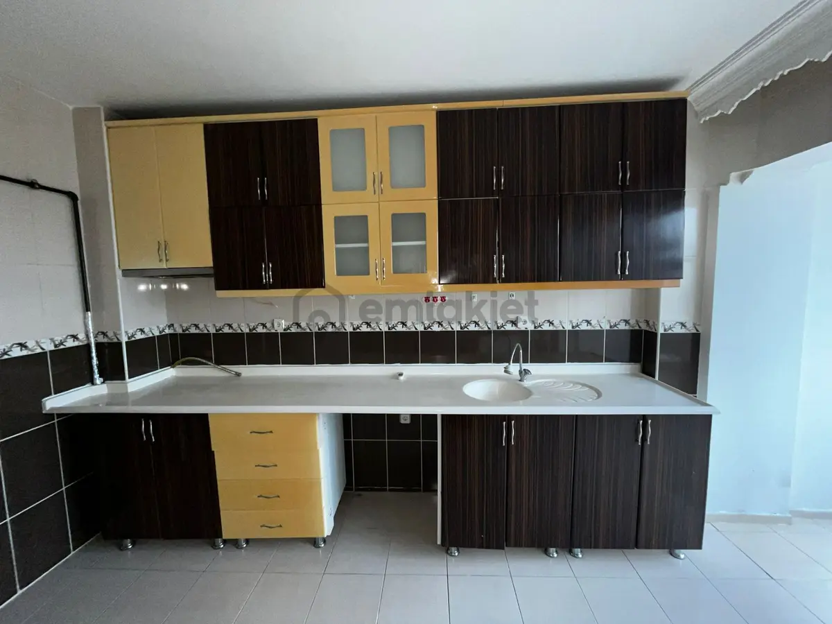 Sincan Pınarbaşı Mh.de 4+1 Yapılı Satılık Daire - 3