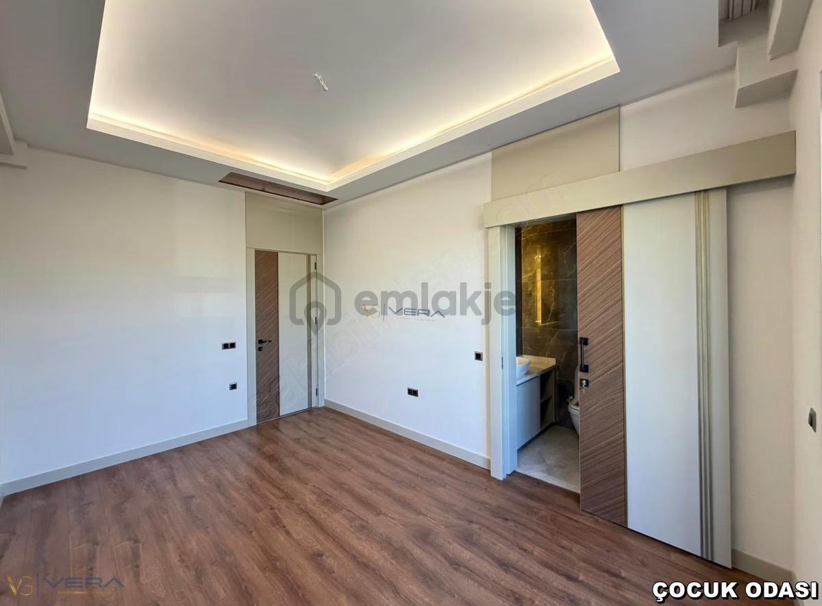 Yamaçtepe'de Özel Konsept Ultra Lüks Satılık 3.5+1 Daire - 29