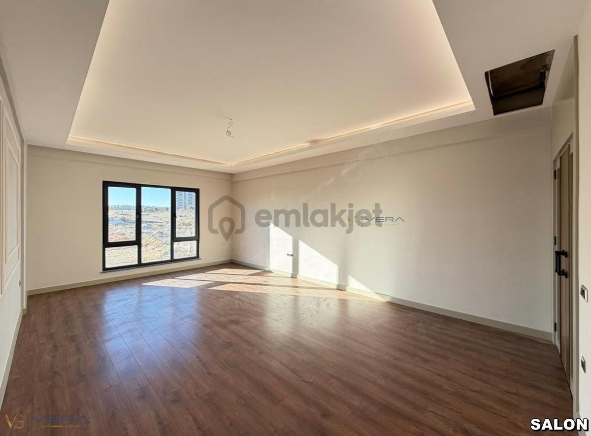 Yamaçtepe'de Özel Konsept Ultra Lüks Satılık 3.5+1 Daire - 20