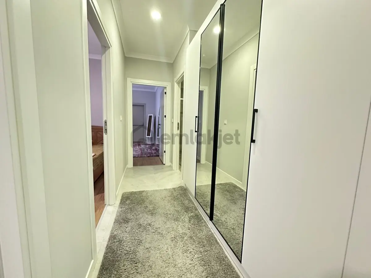Boş ... Erenköy Minibüs Cad. 2. Binada Teras 3 Banyo Dublex 4+2 - 22