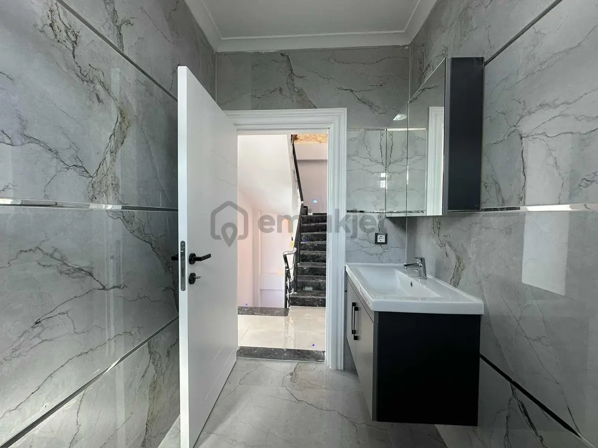 Panoramik Deniz Ve Gün Batımı Manzaralı Öm Cephe Villa - 24