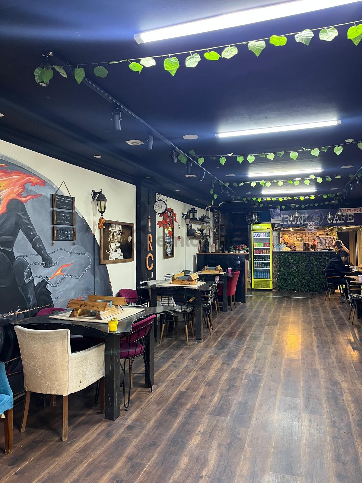 İşlek Caddede Devren Kiralık İroni Kafe - 5