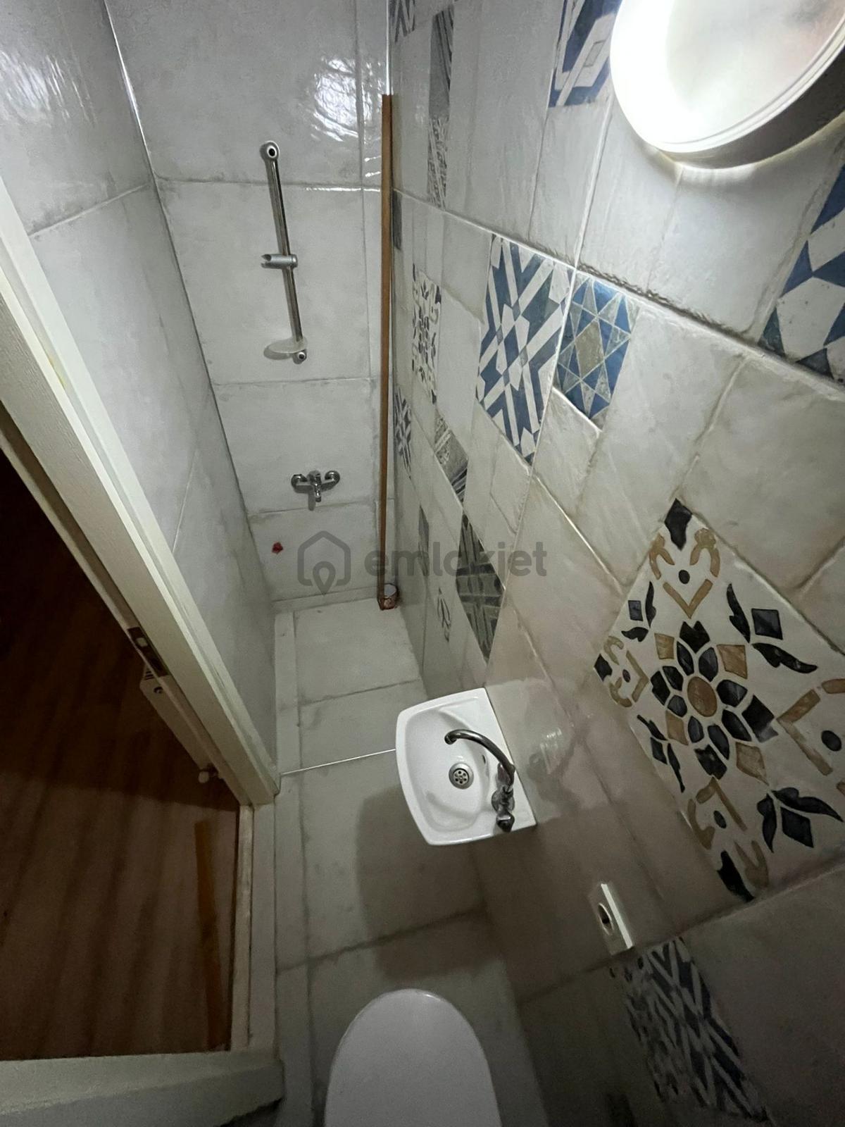 Asil'den Üçkuyularda Cadde Paraleli Bakımlı 2+1 Daire - 13