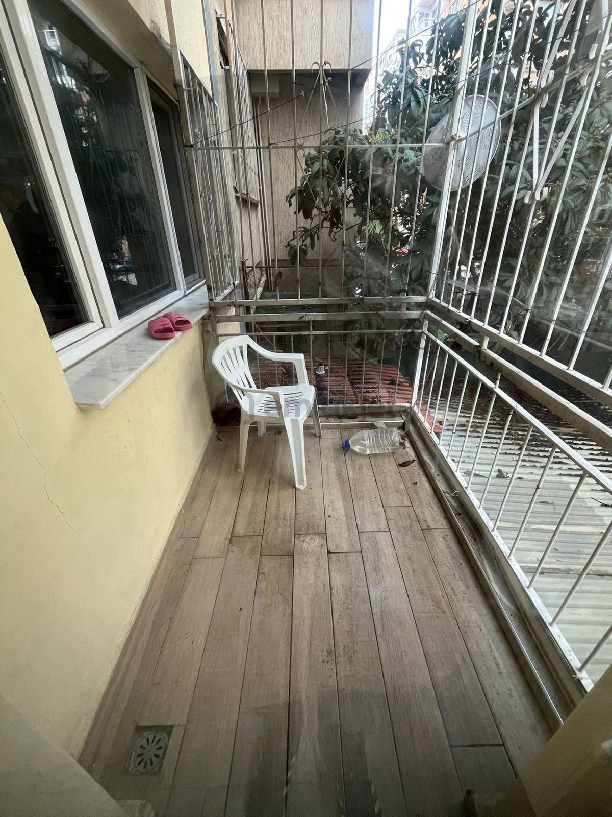 Asil'den Üçkuyularda Cadde Paraleli Bakımlı 2+1 Daire - 6