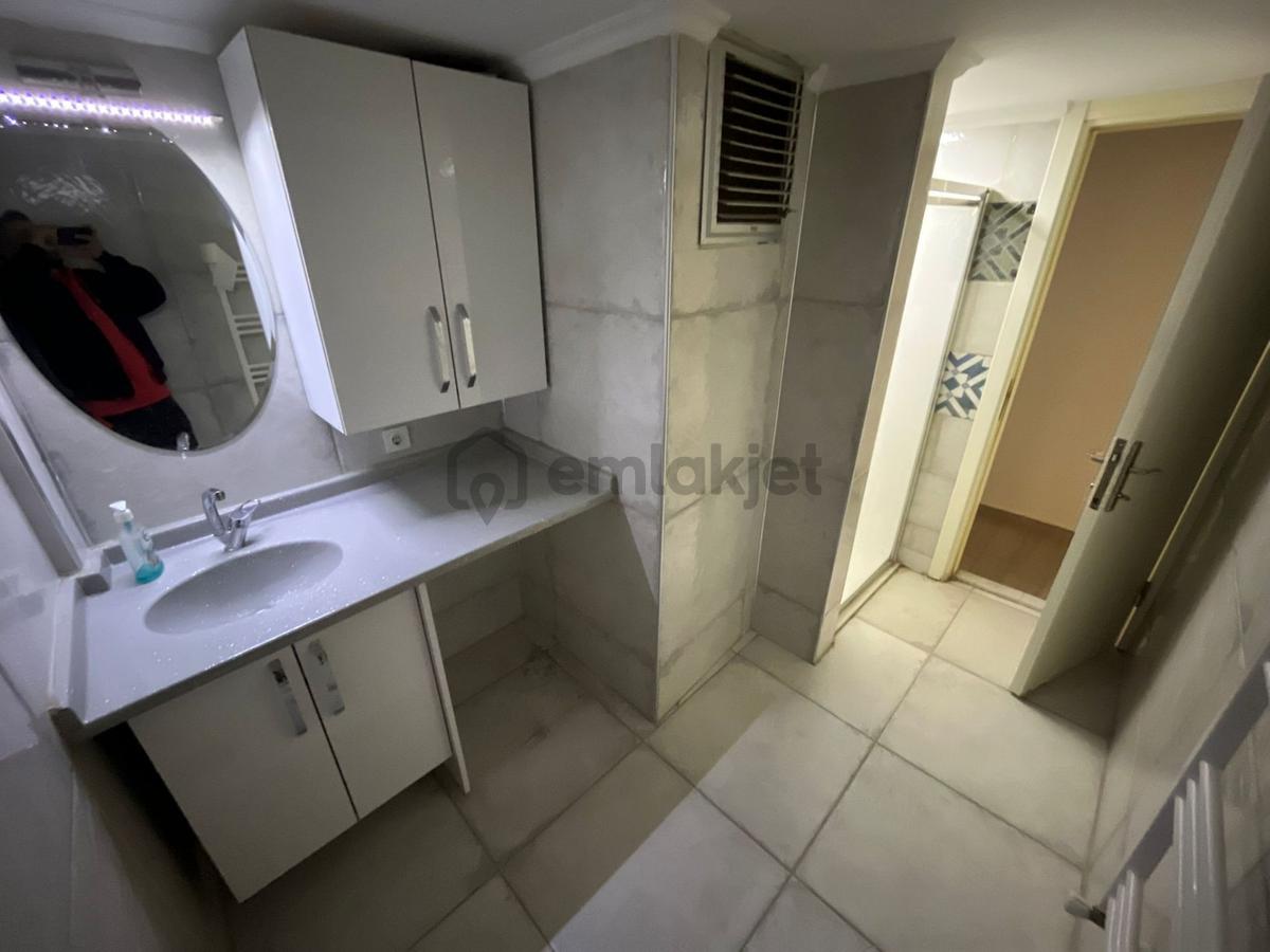Asil'den Üçkuyularda Cadde Paraleli Bakımlı 2+1 Daire - 16