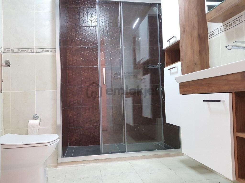 Çıldır Mahallesinnde 3+1 Kapalı Mutfak Düz Daire - 5
