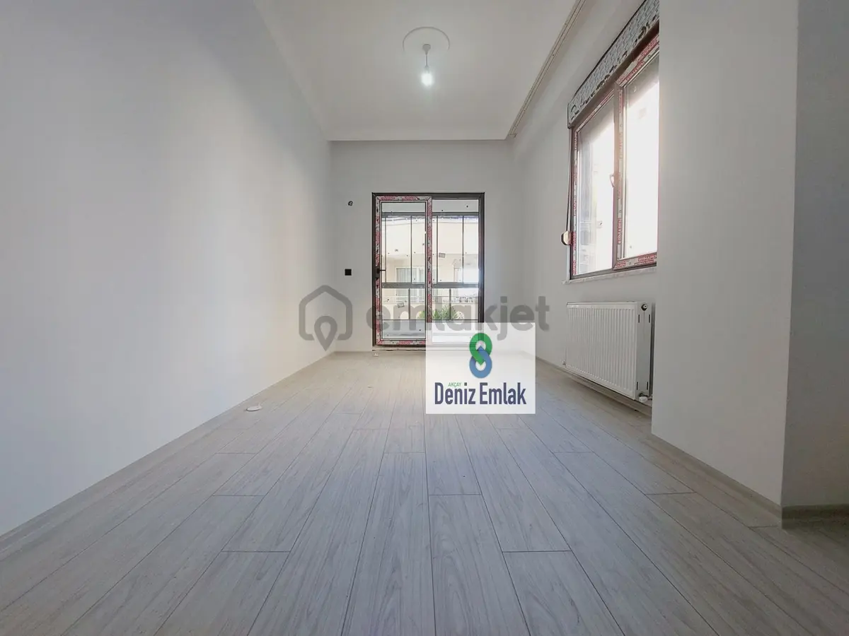 Denizden Akçayda Denize 100 M Arakat Satılık 2+1 Daire. - 5