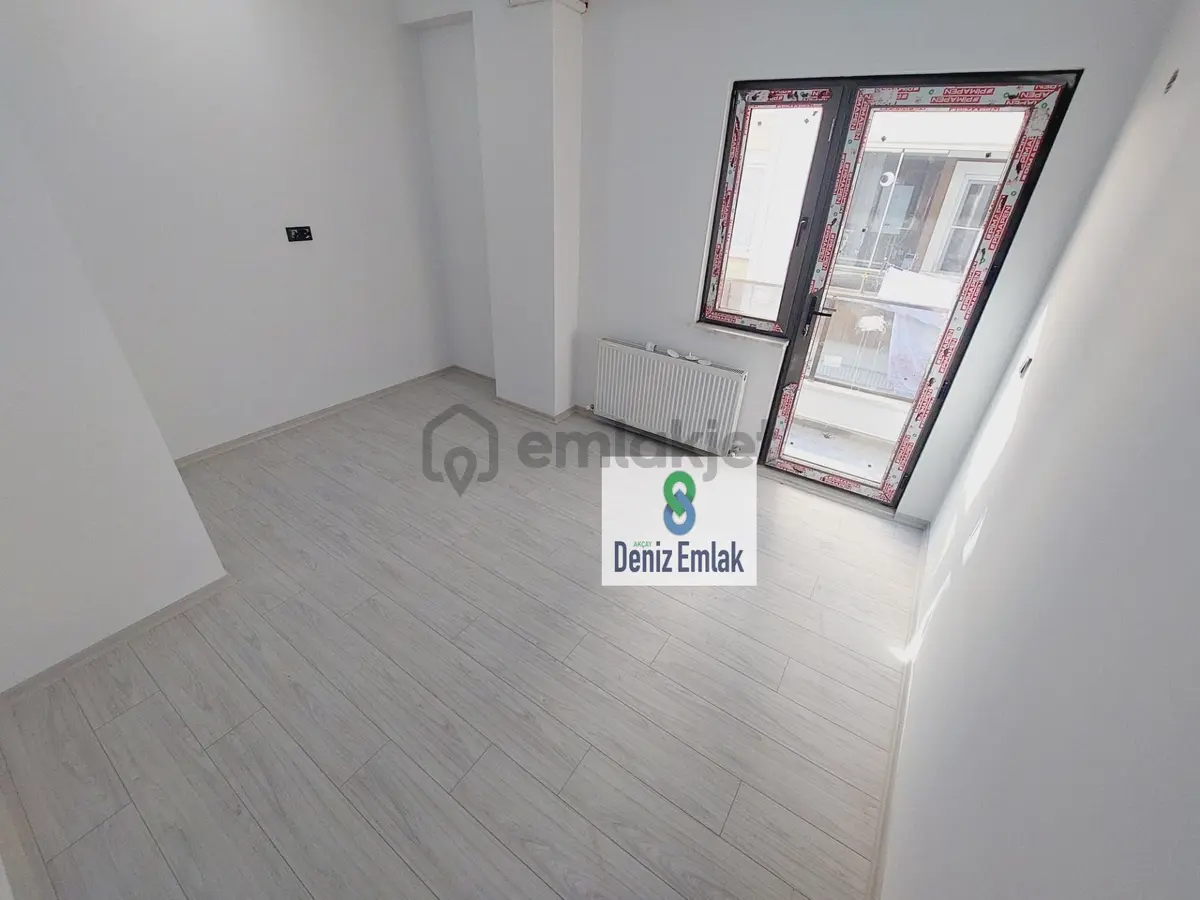 Denizden Akçayda Denize 100 M Arakat Satılık 2+1 Daire. - 28