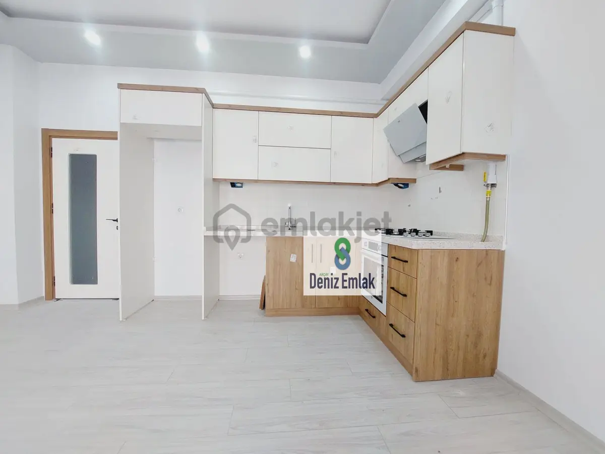 Denizden Akçayda Denize 100 M Arakat Satılık 2+1 Daire. - 8