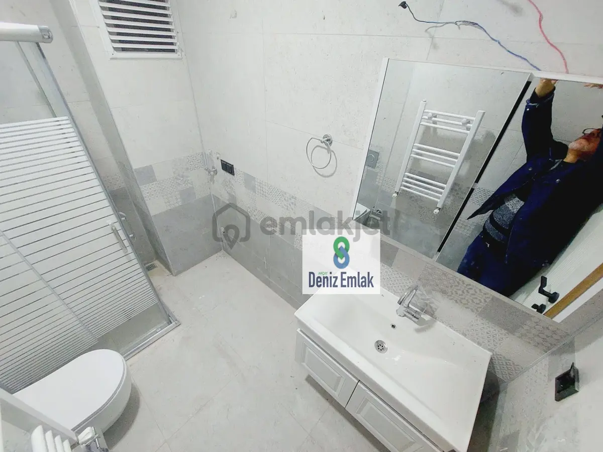 Denizden Akçayda Denize 100 M Arakat Satılık 2+1 Daire. - 19